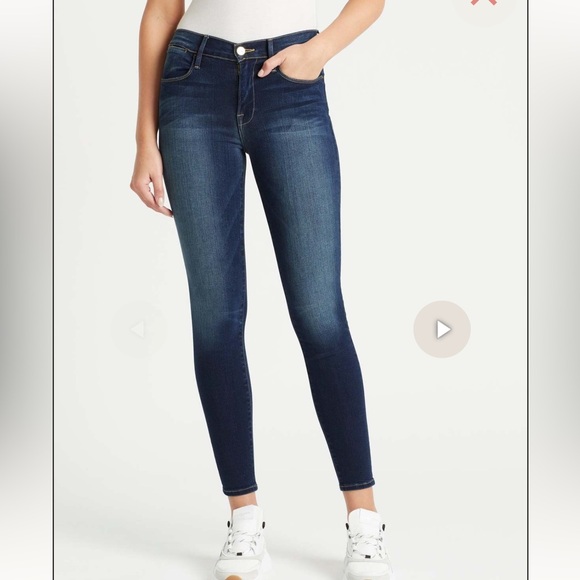 Frame Denim le high Skinny Jeans